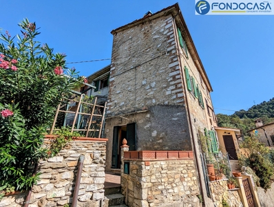 Casa indipendente vista mare, Pietrasanta vallecchia