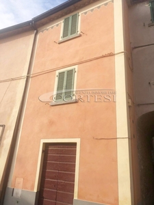 Casa indipendente a San Giustino, 4 locali, 1 bagno, arredato, 70 m²