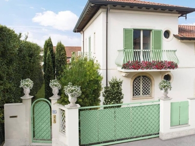 Villa in vendita Via Lorenzo Viani, Forte dei Marmi, Lucca, Toscana