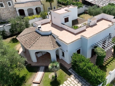 Esclusiva villa di 250 mq in vendita CONTRADA CAPIRRO I, Trani, Barletta - Andria - Trani, Puglia