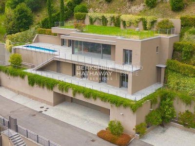 Esclusiva villa di 369 mq in vendita via Vittorio Veneto, Cernobbio, Lombardia