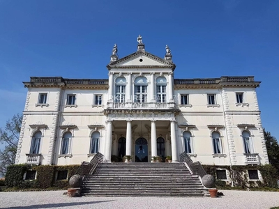 Esclusiva villa di 1500 mq in vendita Conegliano, Italia
