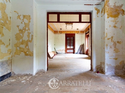 Villa di 2000 mq in vendita Via Gioacchino Ascoli 40, Marina di Massa, Toscana
