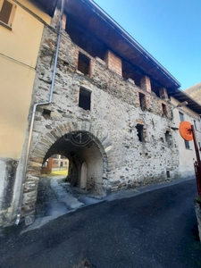 Vendita Porzione di casa Borgofranco d'Ivrea