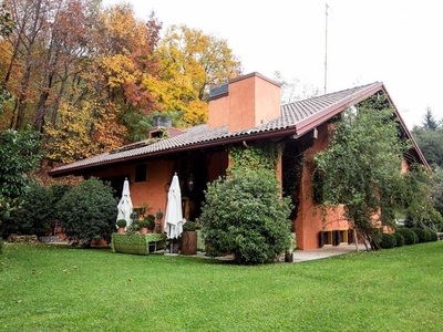 villa in vendita a Aviano