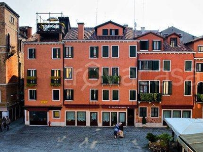 Appartamento in in vendita da privato a Venezia campo Santa Maria Zobenigo o del Giglio