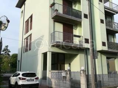 Appartamento in in vendita da privato a Verona viale Sicilia, 139