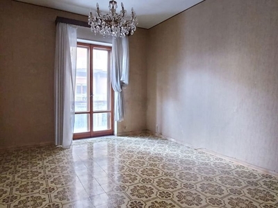 Appartamento in Vendita a Avellino, 162'000€, 170 m²