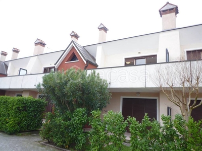 Appartamento in vendita a Cavallino-Treporti via Magellano, 57