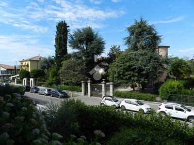 Appartamento in vendita a Peschiera del Garda via milano, 19