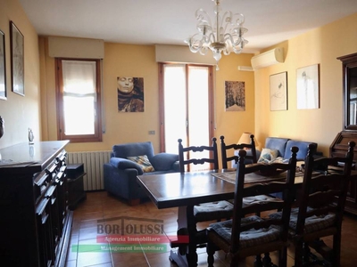 Appartamento in vendita a Portogruaro viale Trieste, 46