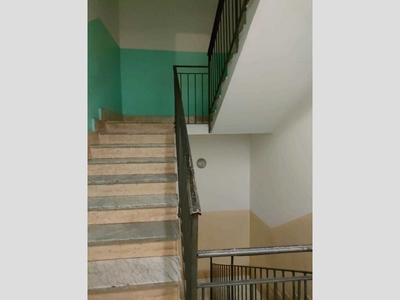 Appartamento in Vendita a Reggio Calabria, 250'000€, 1000 m²