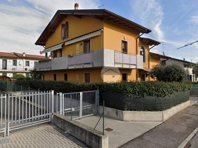Appartamento in vendita a San Giovanni Lupatoto via Attilio Personi, 22
