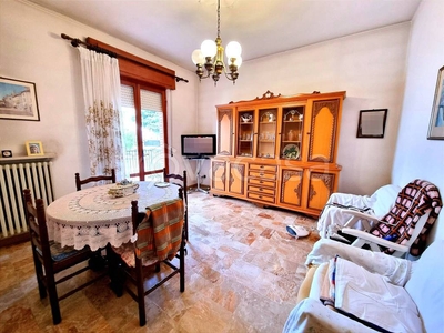 Appartamento in vendita a San Martino Buon Albergo via Alessandro Manzoni, 14