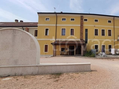 Appartamento in vendita a San Pietro di Morubio via 4 Novembre