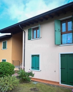 Appartamento in vendita a San Zeno di Montagna via Leopoldina Naudet 4