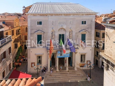 Appartamento in vendita a Venezia campo Sant'Anzolo