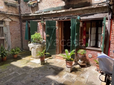 Appartamento in vendita a Venezia cannaregio, 6028