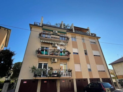 Appartamento in vendita a Venezia via Ticino, 17