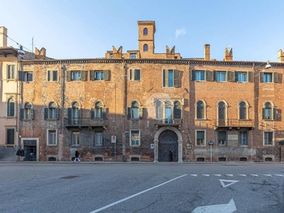 Appartamento in vendita a Verona stradone Scipione Maffei, 2