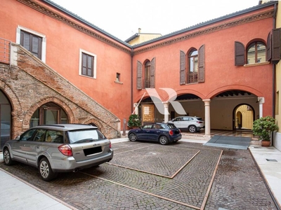 Appartamento in vendita a Verona via Nizza, 2