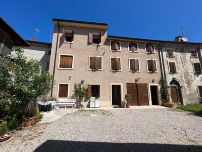 Casa a Schiera in vendita a Tregnago