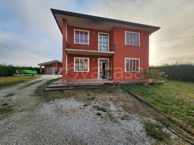 Casa Indipendente in vendita a Camponogara vigonovo, Via Padova 10