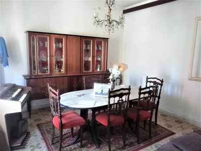 Casa Indipendente in vendita a Cavarzere cavarzere Via Battisti, 6