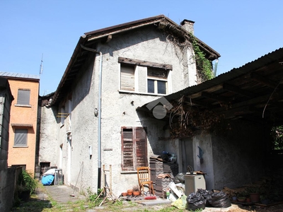 Casa indipendente in vendita a Cosio Valtellino
