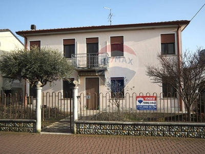 Casa Indipendente in vendita a San Pietro di Morubio