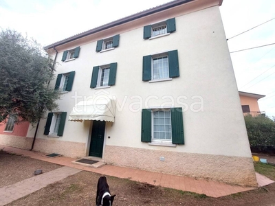 Casa Indipendente in vendita a Sant'Ambrogio di Valpolicella via Quaiara, 7