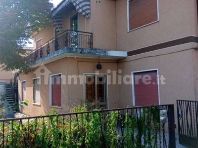 Casa Indipendente in vendita a Venezia via minghetti