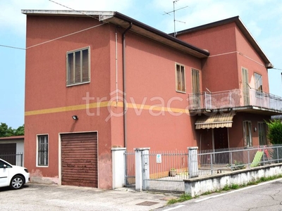 Casa Indipendente in vendita a Vigasio via Custoza