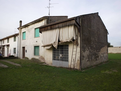 Casa Semindipendente in vendita a San Pietro di Morubio