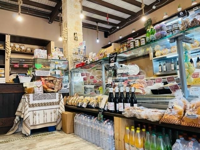 Negozio Alimentare in vendita a Pescara