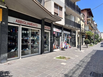 Negozio in vendita a Pescara via Piave