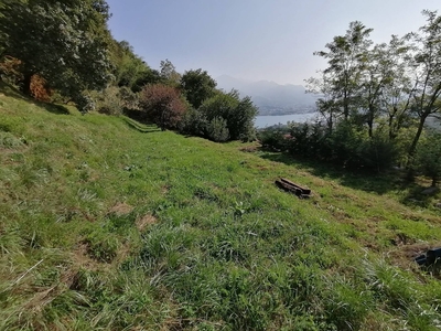Terreno vista lago a Galbiate