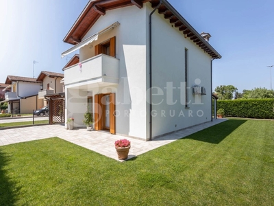 Villa a Schiera in vendita a Fossalta di Portogruaro fossalta di Portogruaro Aucamville,27