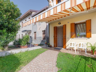 Villa a Schiera in vendita a Mira via Caleselle di Oriago