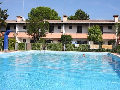 Villa a Schiera in vendita a San Michele al Tagliamento via Argo, 22