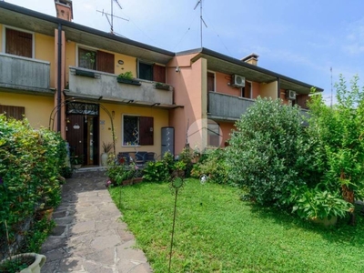 Villa a Schiera in vendita a San Pietro in Cariano via Aldo Moro, 20