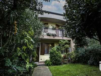Villa a Schiera in vendita a Verona via selenia