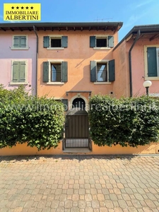 Villa a Schiera in vendita a Villafranca di Verona località Pozzomoretto, 12
