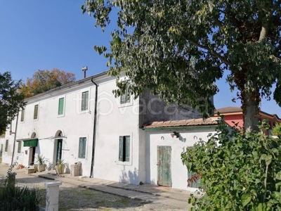 Villa Bifamiliare in in vendita da privato a Sorgà via Fattolé
