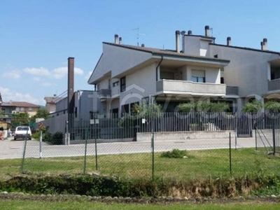 Villa Bifamiliare in vendita a San Martino Buon Albergo via Sebastiano Caboto, 11