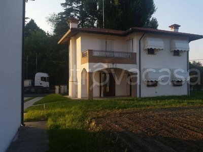 Villa in in vendita da privato a San Michele al Tagliamento via Scuole, 12
