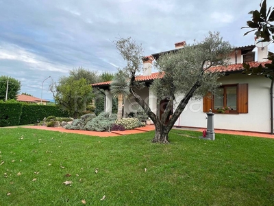 Villa in vendita a Cassola