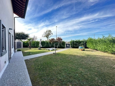 Villa in vendita a Jesolo via Fornera, 1