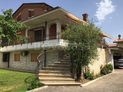 Villa in vendita a San Donà di Piave via Donato Bramante, 13