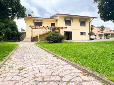 Villa in vendita a San Stino di Livenza
